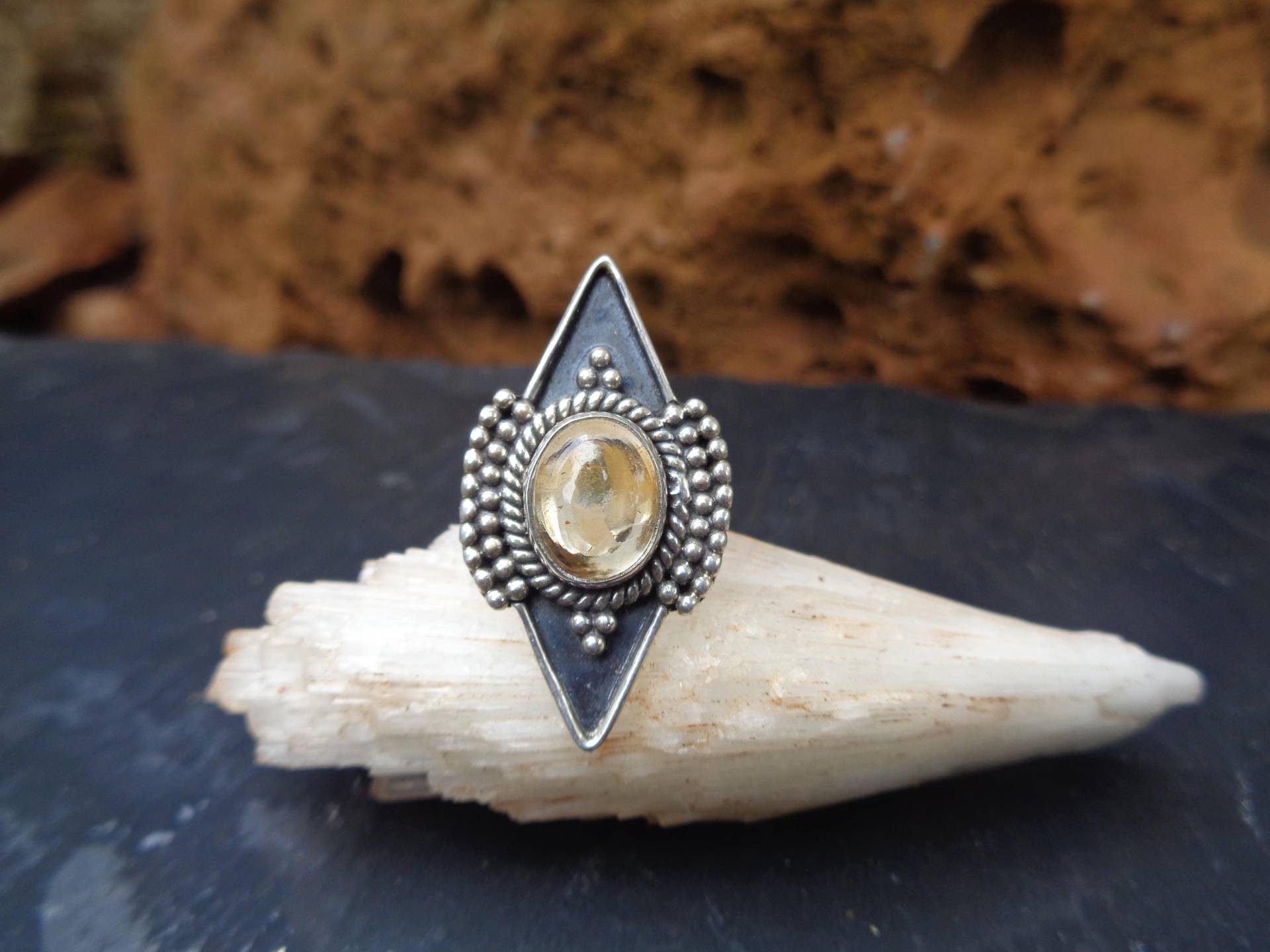 Citrin Ring Massiv Silber 925 Handgefertigt Unikat Babayagathe Feinstein Hippie Chic Boho Baba Mittelalter Keltisch Wikinger Hexe Citrin Ring Massiv Silber 925 Handgefertigt Unikat Babayagathe Feinstein Hippie Chic Boho Baba Mittelalter Keltisch Wikinger Hexe von BABAYAGATHEE