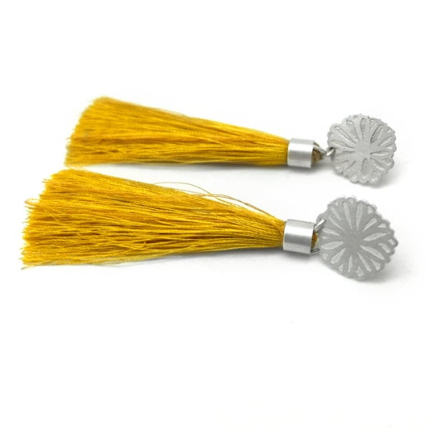 Gelb, Quaste, Sterling Silberohrringe, Lange Erklärung Ohrringe, Quastenohrringe Blume, Seide Quasten von BABAjewellery