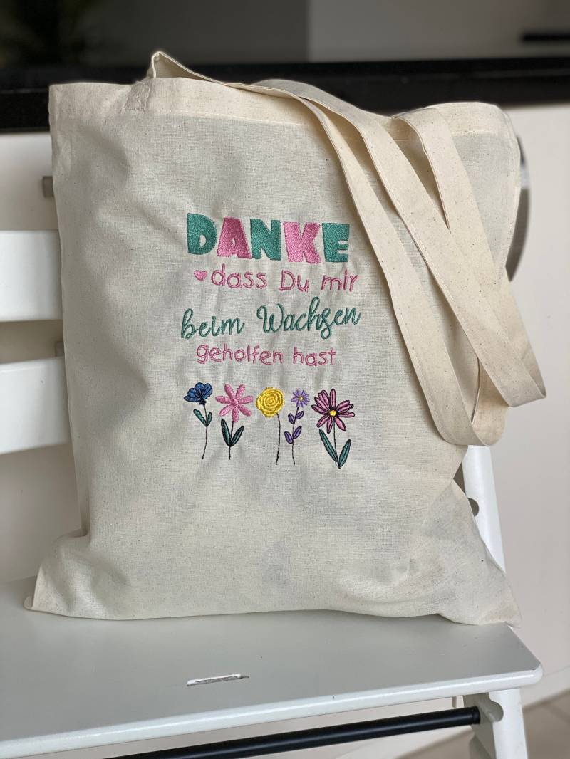 Bestickte Jutetasche "Danke, Dass Du Mir Beim Wachsen Geholfen Hast" | Geschenk Erzieherin Lehrerin Blumen Tote Bag Handmade Stofftasche von BABYLISHESshop