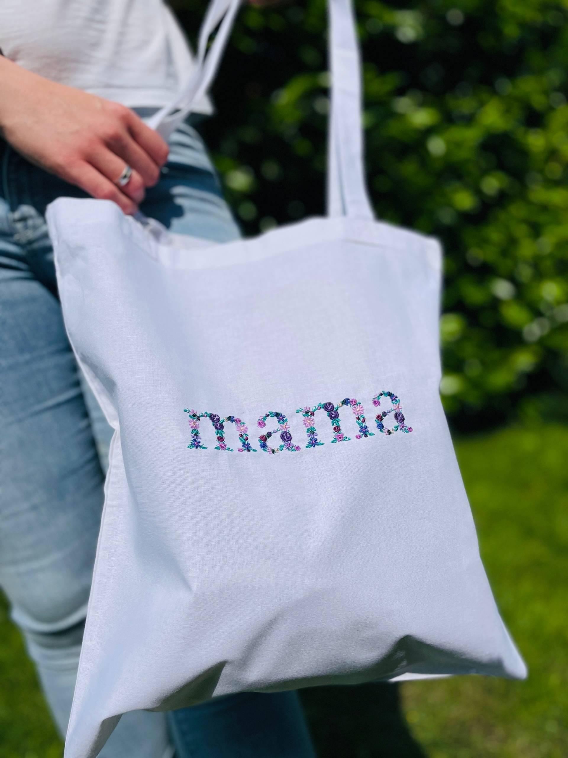 Muttertag, Jutetaschen, Jutebeutel Mit Dem Schriftzug Mama Bestickt, Blumenmotiv Geschenk, Geschenk Oma, Geschenkidee Für Frauen, Mütter von BABYLISHESshop