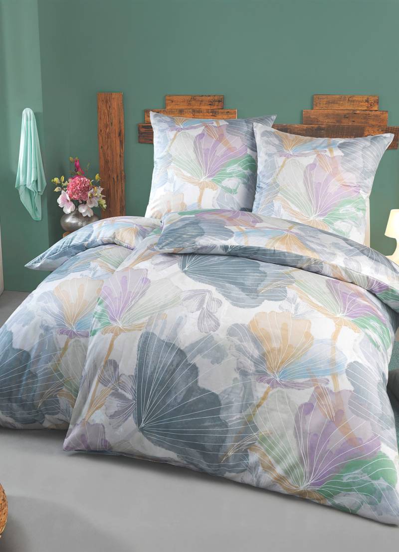 Beidseitig bedruckte Bettwäsche-Garnitur in Mako-Satin-Qualität, Größe 112 (80/80 cm + 135/200 cm), Grün-Bunt von BADER