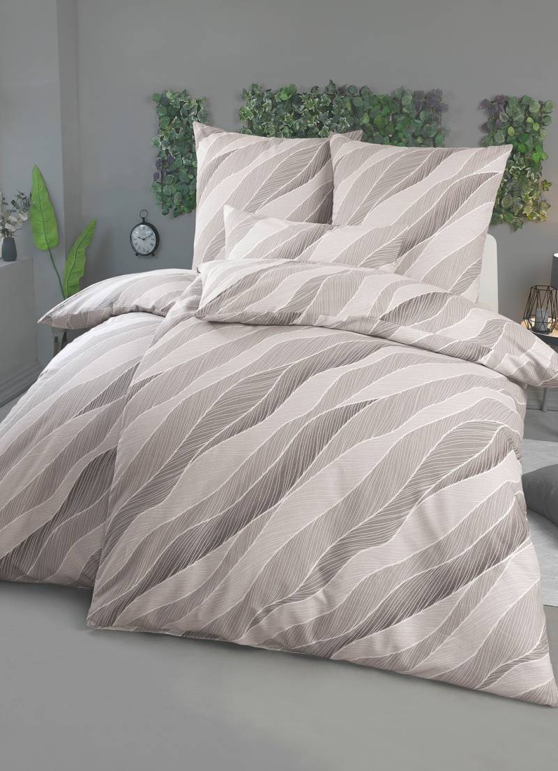 Bettwäsche-Garnitur in Flanell-Qualität, Größe 112 (80/80 cm + 135/200 cm), Braun von BADER