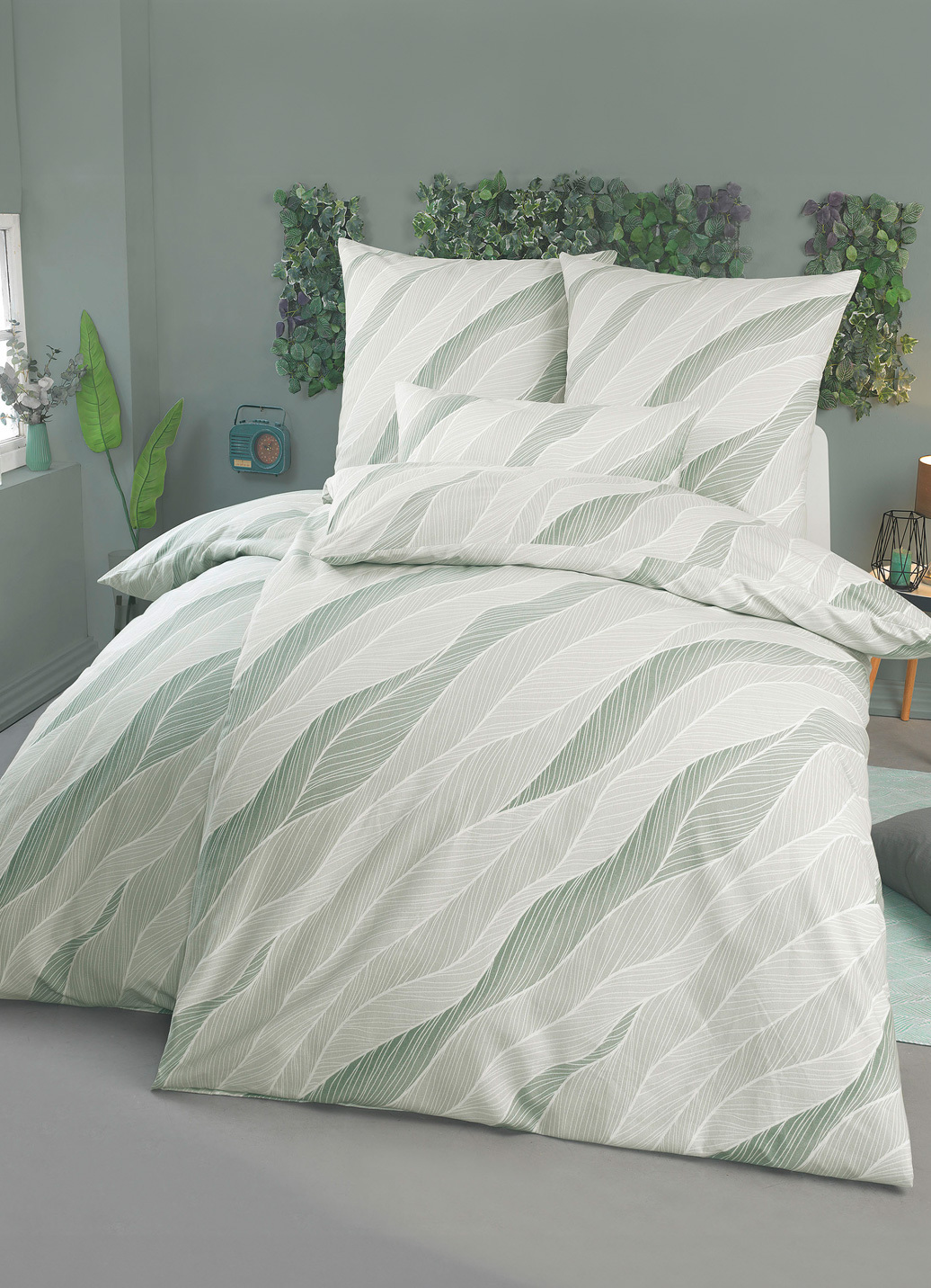 Bettwäsche-Garnitur in Flanell-Qualität, Größe 112 (80/80 cm + 135/200 cm), Grün von BADER