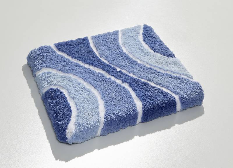 Herrlich weiche Badgarnitur, Größe 109 (Hänge-WC-Vorleger, 50/ 50 cm), Blau von BADER