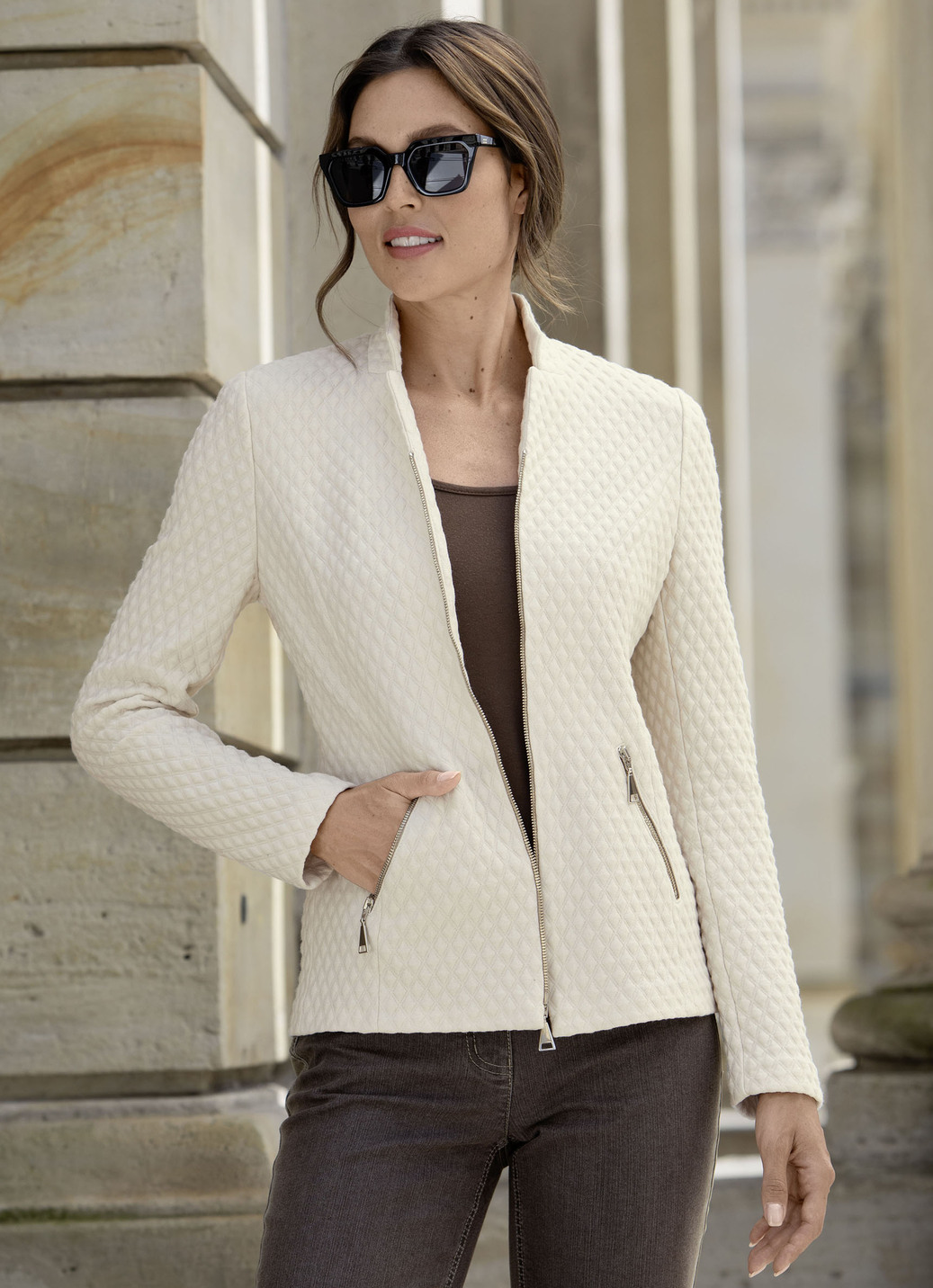 Jacke mit Schulterpolstern, Creme, Größe 38 von BADER