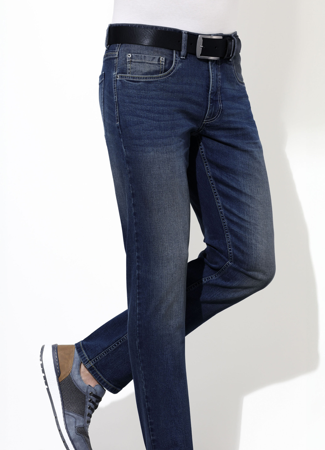 Jeans in 3 Farben, Dunkeljeans, Größe 50 von BADER
