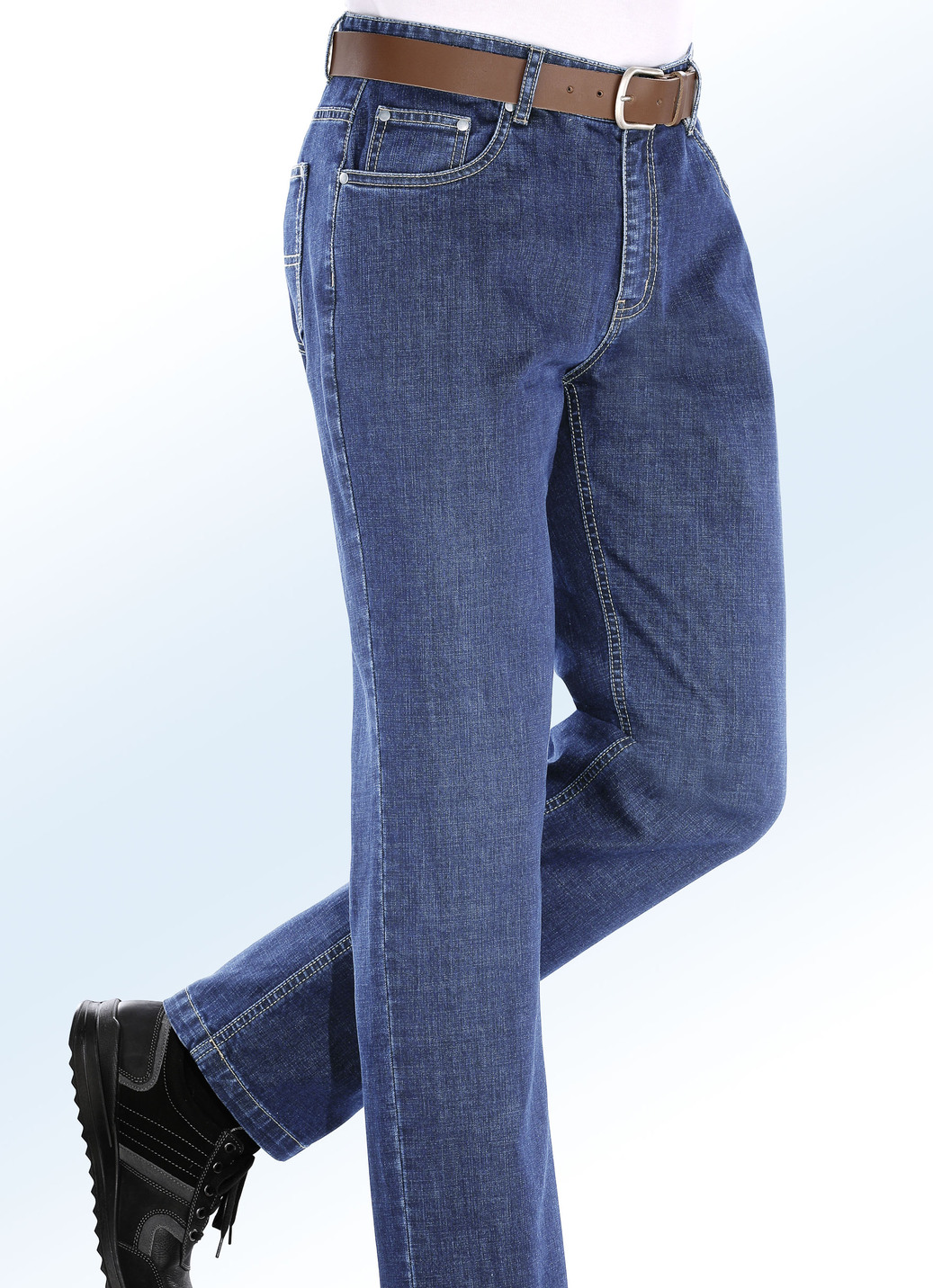 Jeans in 3 Farben, Jeansblau, Größe 106 von BADER