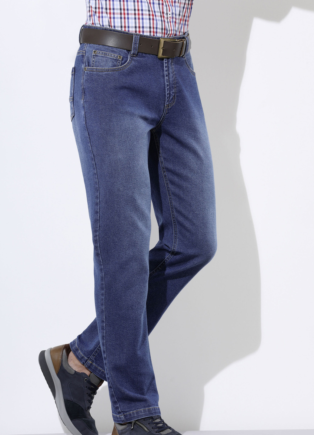 Jeans in 5-Pocket Form in 3 Farben, Jeansblau, Größe 50 von BADER