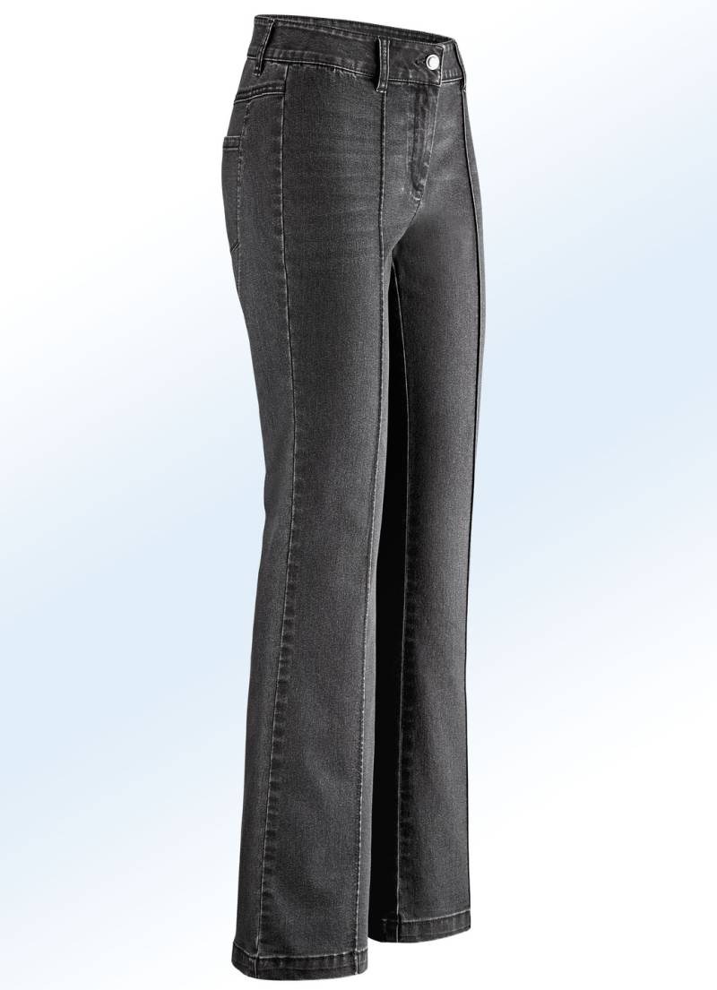Jeans in angesagter Boot Cut-Form, Schwarz, Größe 50 von BADER