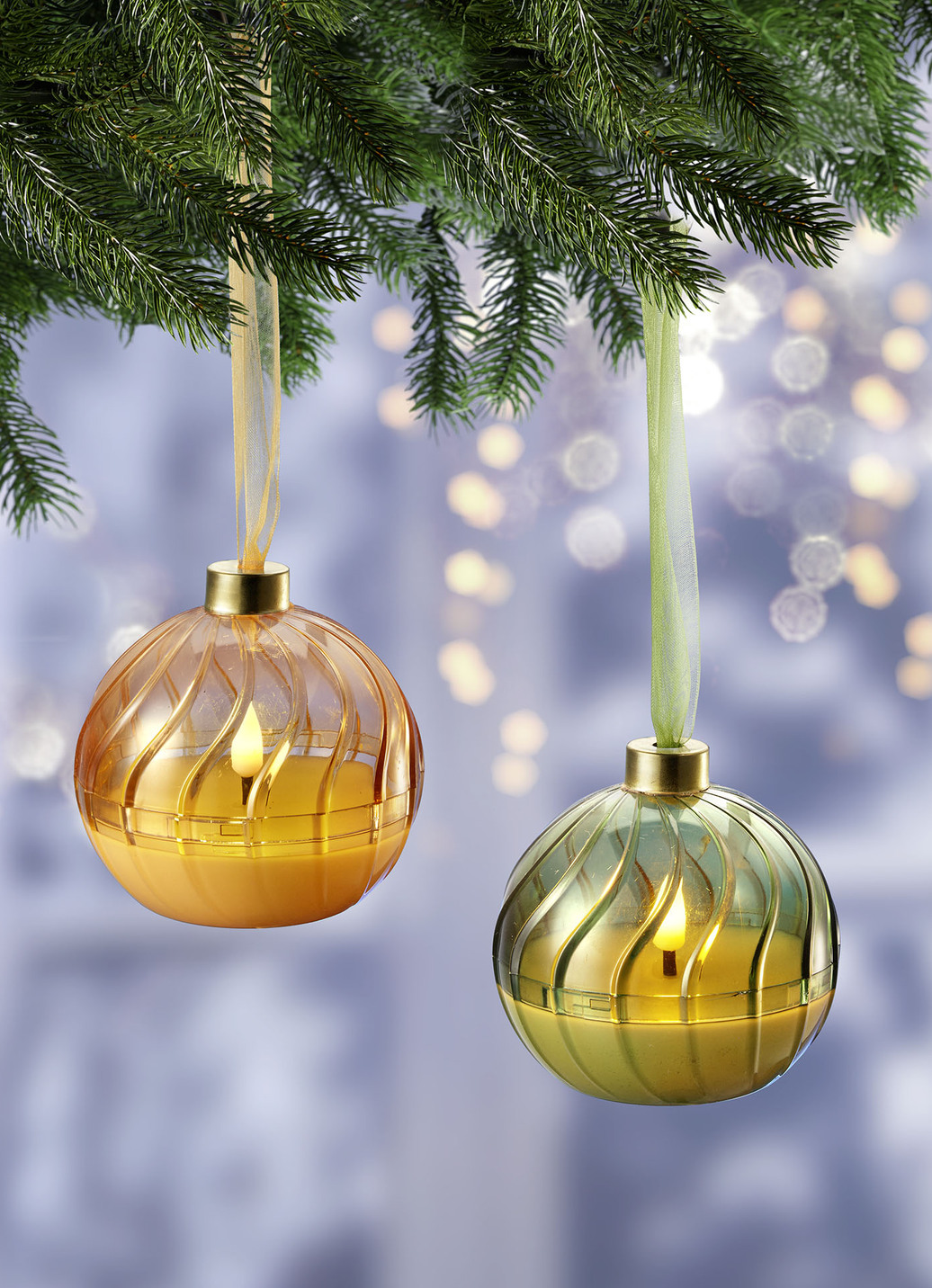 LED-Kerze mit Flackereffekt, 2er-Set, Gold-Grün von BADER