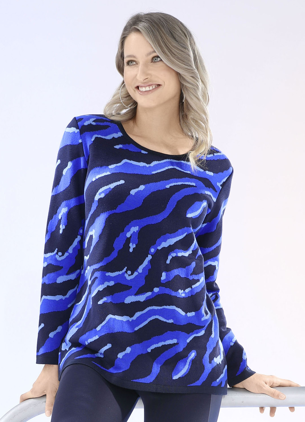 Pullover in hochwertigem Jacquard-Dessin, Marine-Royalblau-Bleu, Größe 48 von BADER