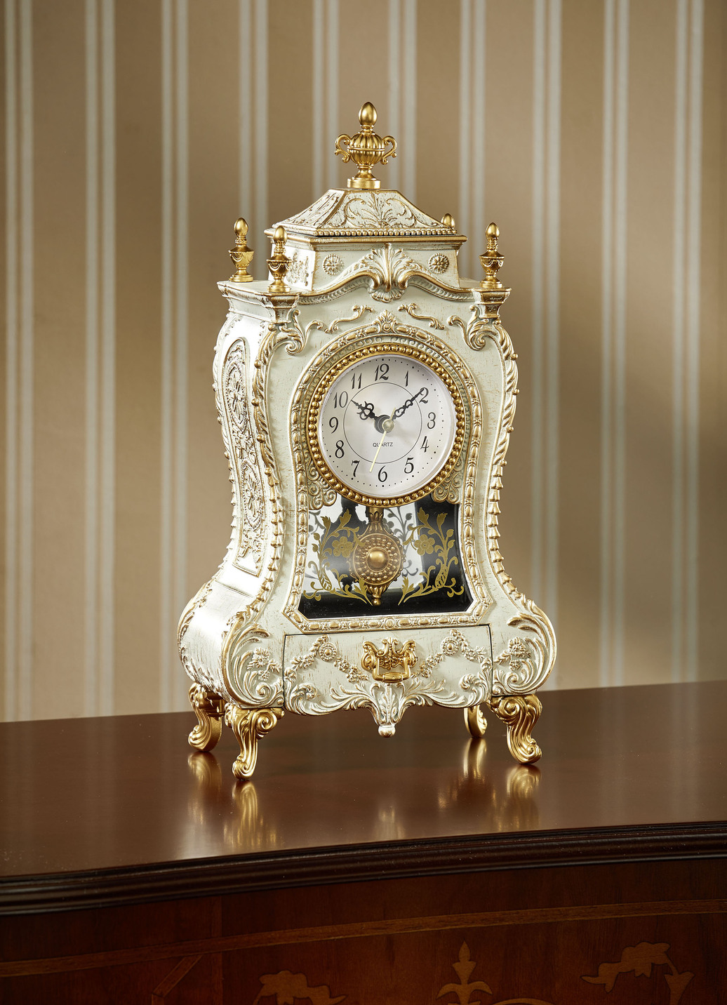 Spieluhr in antiker Verkleidung, Melodie Zauberflöte von BADER