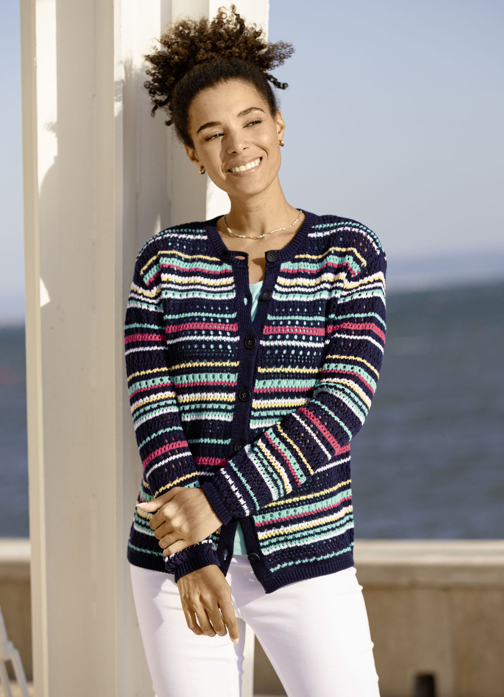 Strickjacke in Ringeldessin, Marine-Multicolor, Größe 42 von BADER