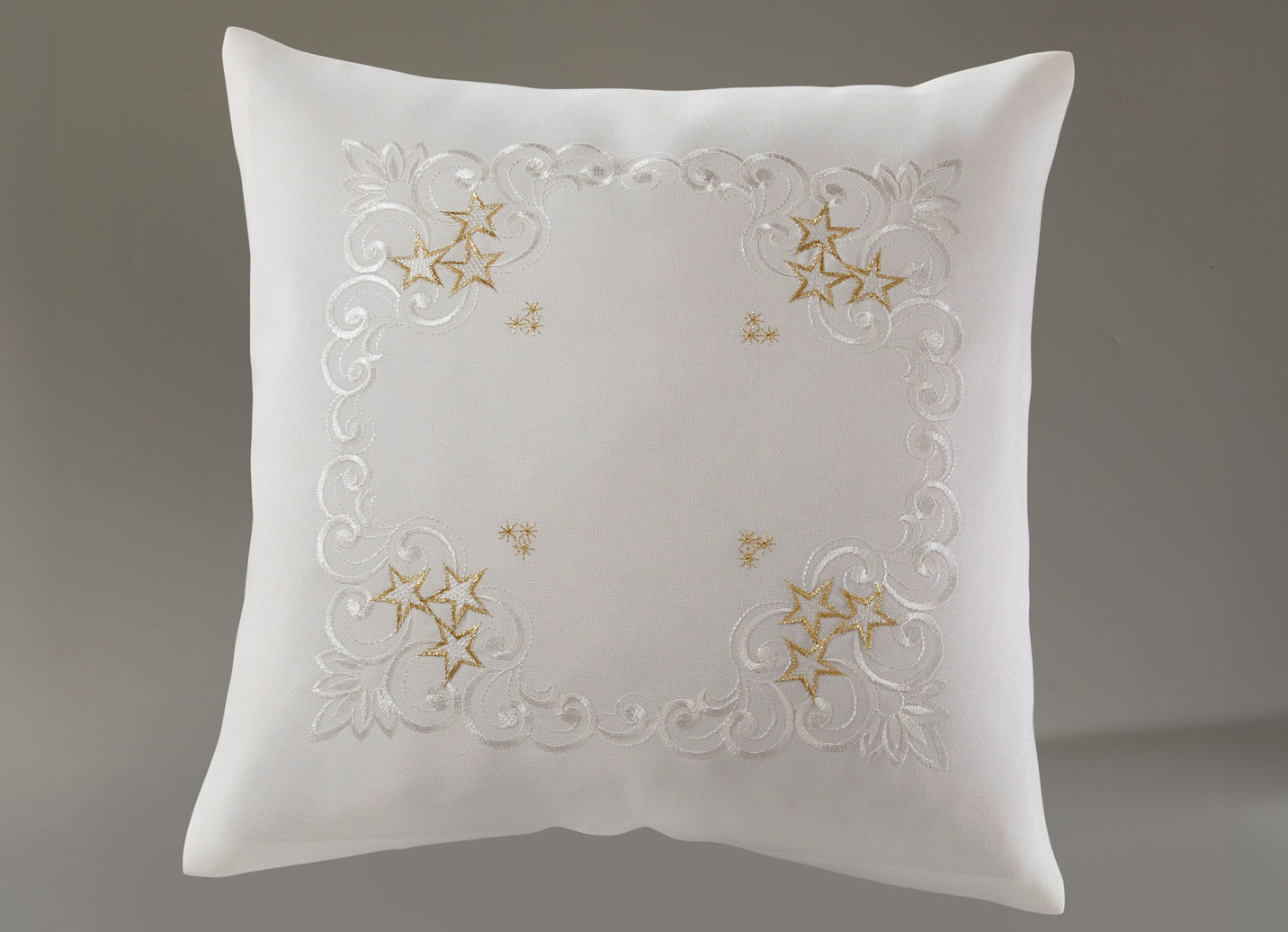 Tischdecke mit aufwendigen Stickereien, Größe 404 (Kissenbezug, 40x 40 cm), Sekt von BADER