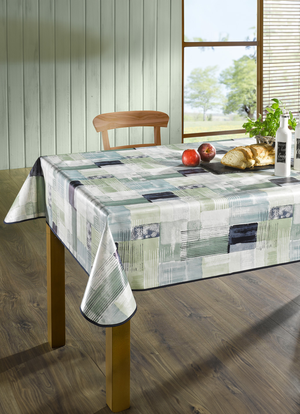 Wachstuch-Tischdecke in Patchwork-Optik, Größe 110 (Tischdecke, 110x140 cm), Grün-Bunt von BADER