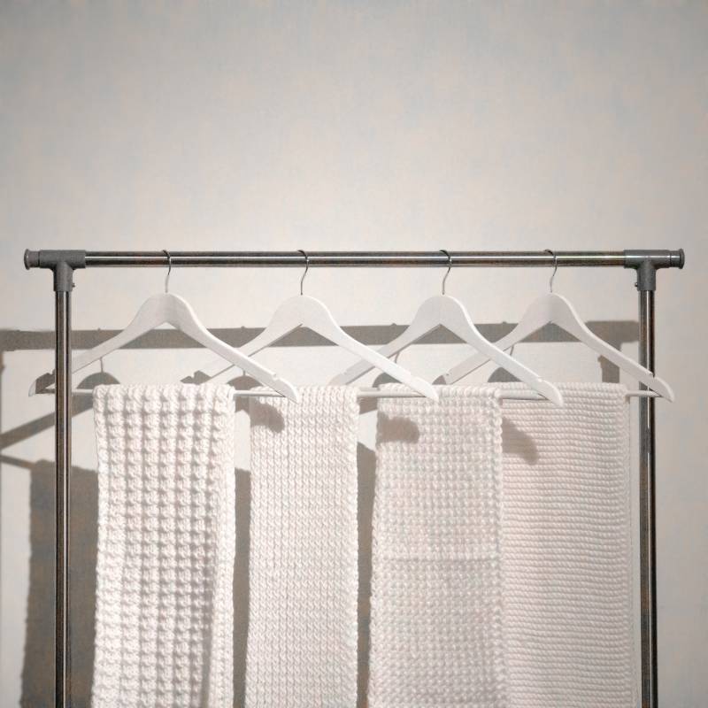 Handgemachter Gestrickter Langer Schal Aus Wolle in Weiß, Weich Und Warm von BAILEEclo