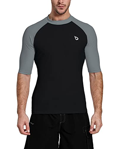 BALEAF UV Shirt Herren Wasser UPF 50+ Kurzarm Rashguard Herren Schwimmshirt Rash Vest für Schwimmen Tauchen Grau/Schwarz M von BALEAF