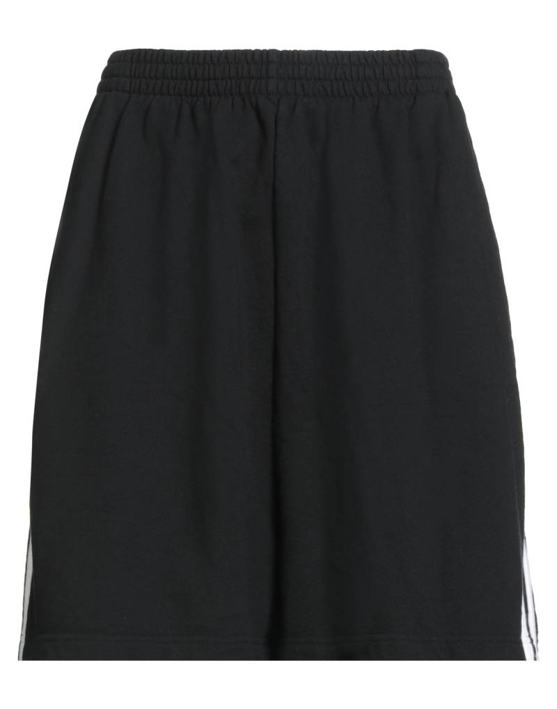 BALENCIAGA x ADIDAS ORIGINALS Shorts & Bermudashorts Damen Schwarz BALENCIAGA x ADIDAS ORIGINALS Shorts & Bermudashorts Damen Schwarz von BALENCIAGA x ADIDAS ORIGINALS