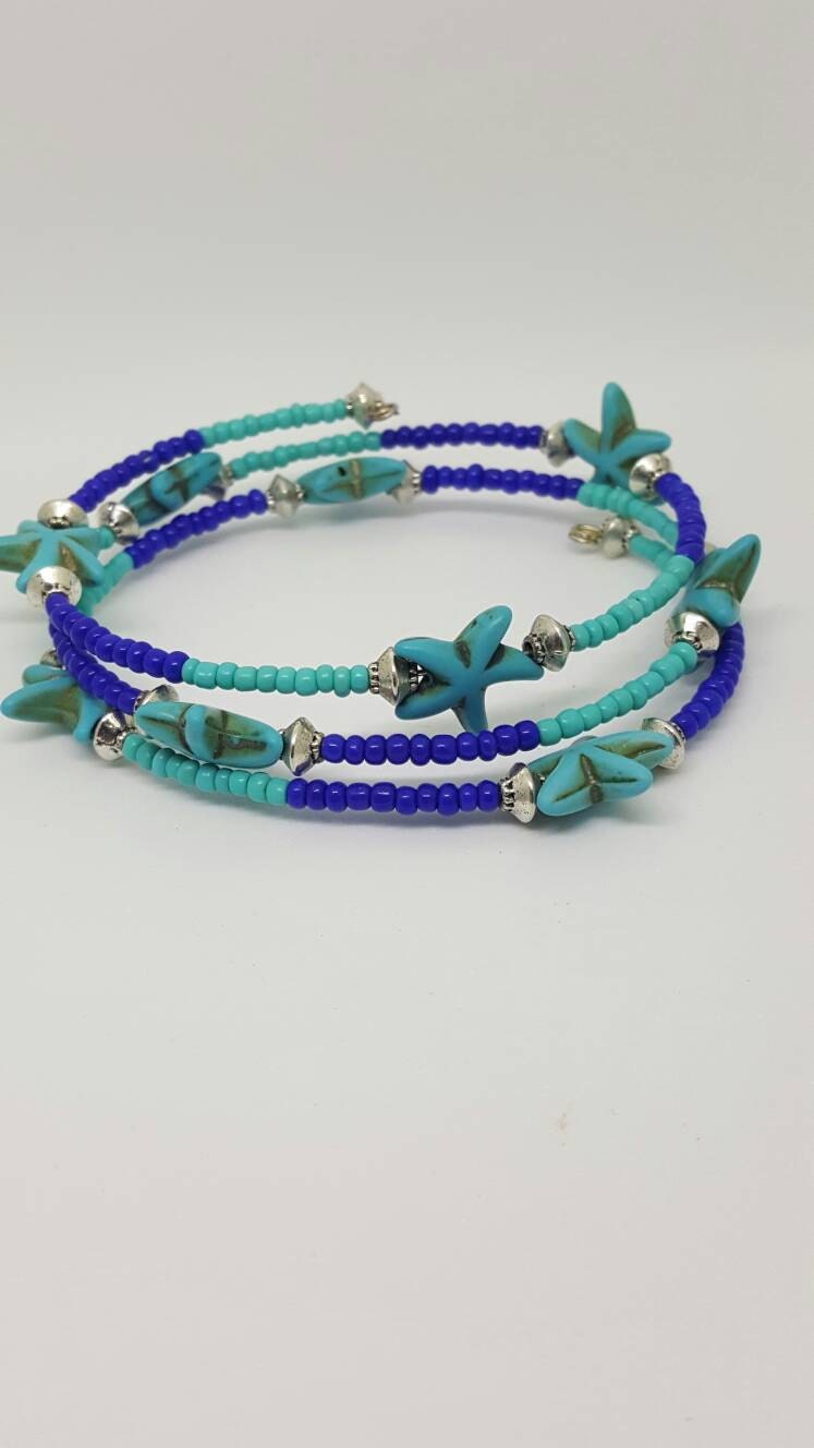 Blauer Seestern Strandarmband, Wickelarmband Blauer Seestern Strandarmband, Wickelarmband von BANGLEDandROCKED