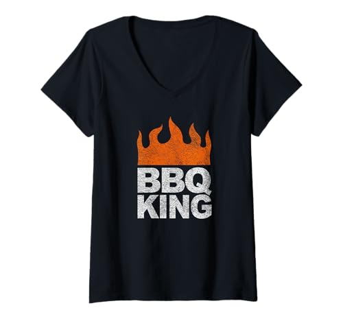 Damen BBQ King Grill Smoke Backyard Patio Cooking T-Shirt mit V-Ausschnitt von BARBECUE KING MASTER OF THE GRILL BACKYARD TEES