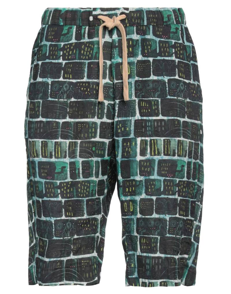 BARENA Shorts & Bermudashorts Herren Smaragdgrün BARENA Shorts & Bermudashorts Herren Smaragdgrün von BARENA