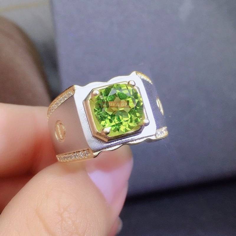 Grüner Peridot 925 Sterling Silber Ring Aaa Qualität Lab-Edelstein Handgemachter Silberring Verlobungsring Personalisiertes Geschenk Für Ihn von BARIKAGEMS