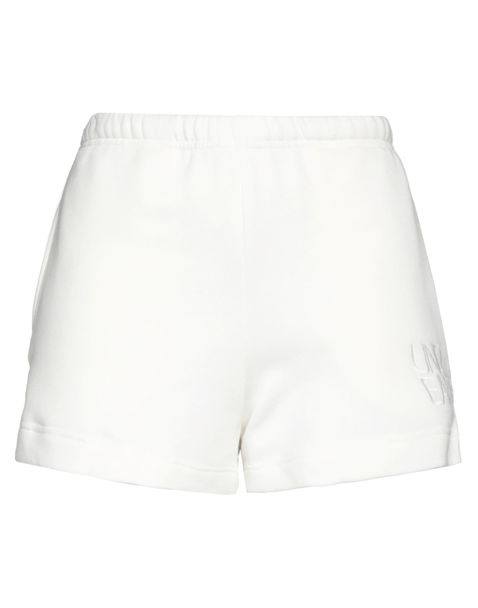 BAUM UND PFERDGARTEN Shorts & Bermudashorts Damen Weiß von BAUM UND PFERDGARTEN