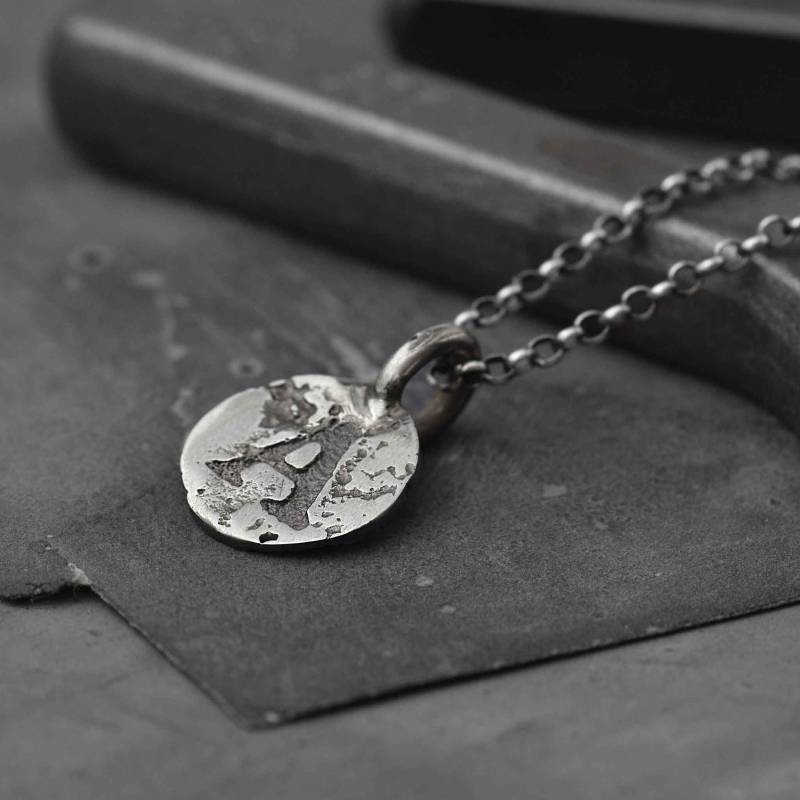 Antike Münzkette in Echtes Silber Mit Handgefertigte Gravur von BAZKBERLIN