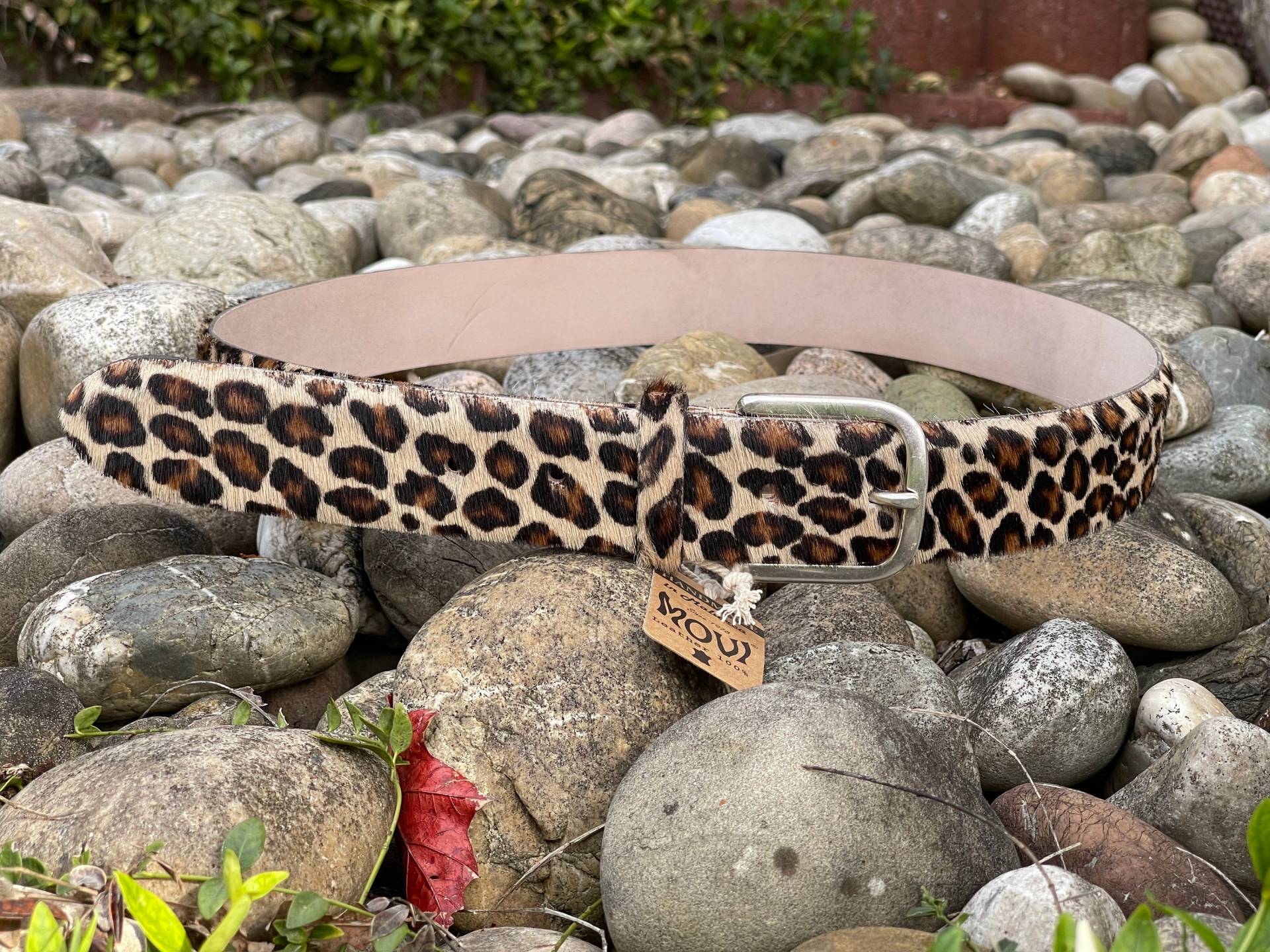 Ladies Belts Jeans Colorful Handmade Highest Quality Hand Made in Leopard Ladies Belts Jeans Colorful Handmade Highest Quality Hand Made in Leopard von BBGAIMPORTEXPORT