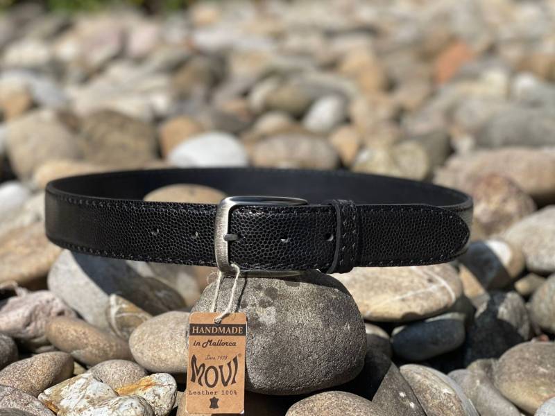 Men Belts Jeans & Sauits Handmade Highest Quality Hand Made in Black von BBGAIMPORTEXPORT