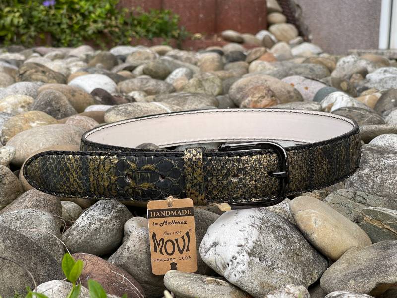 Python Handmade Leather Belt in Black, Women's Belt, High Quality Design Made Of Pure Leather. Belts High Quality von BBGAIMPORTEXPORT