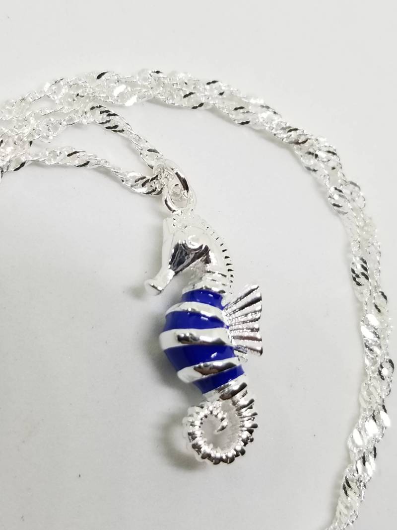 sterling Silber & Blaue Enamel Seepferdchen von BBGArtisanJewelry