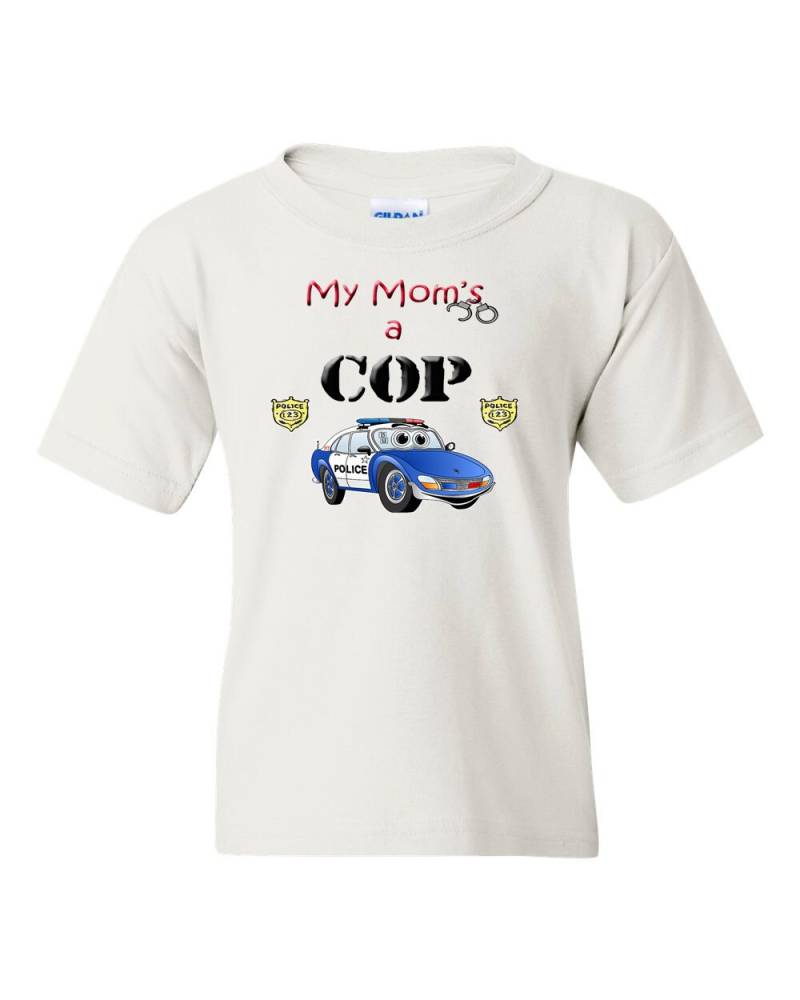 Meine Mutter Ist Ein Cop Süßen Kinder T-Shirt Für Babys, Kleinkinder Und Kinder, Mom T-Shirt, Polizei Polizei-Baby-Shirt, Mama Shirt von BBIApparel