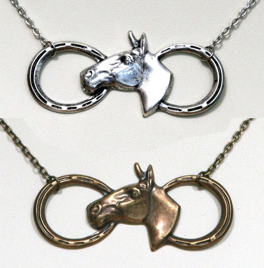 Halskette Mit Hufeisenanhänger Aus Silber Oder Messing Halskette Mit Hufeisenanhänger Aus Silber Oder Messing von BBJdesign