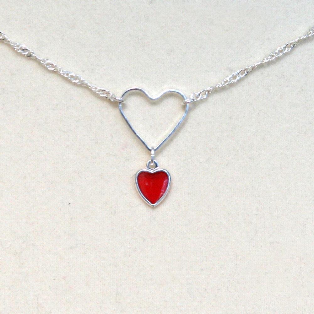 Kleine Herzen Valentine Halskette Kleine Herzen Valentine Halskette von BBJdesign