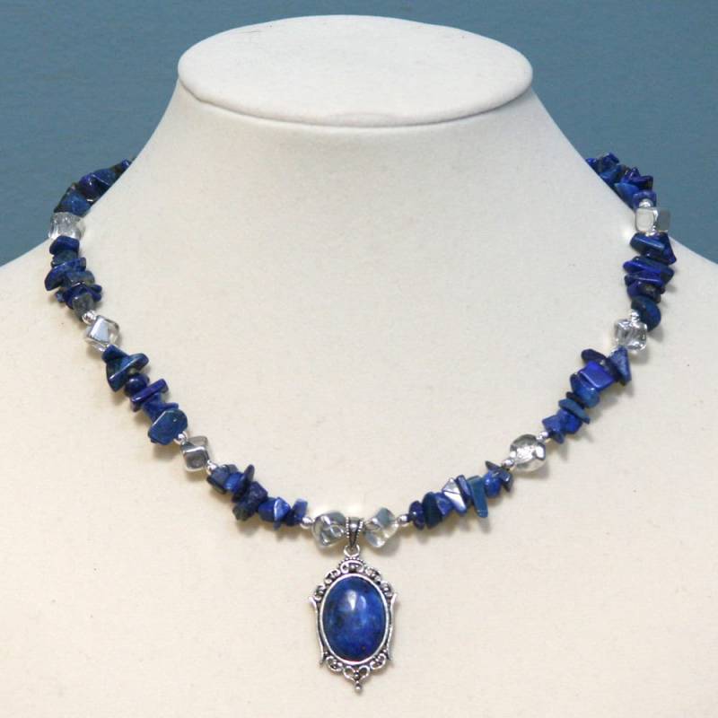Lapislazuli Edelstein Chip Collier Mit Cabochon Lapislazuli Edelstein Chip Collier Mit Cabochon von BBJdesign