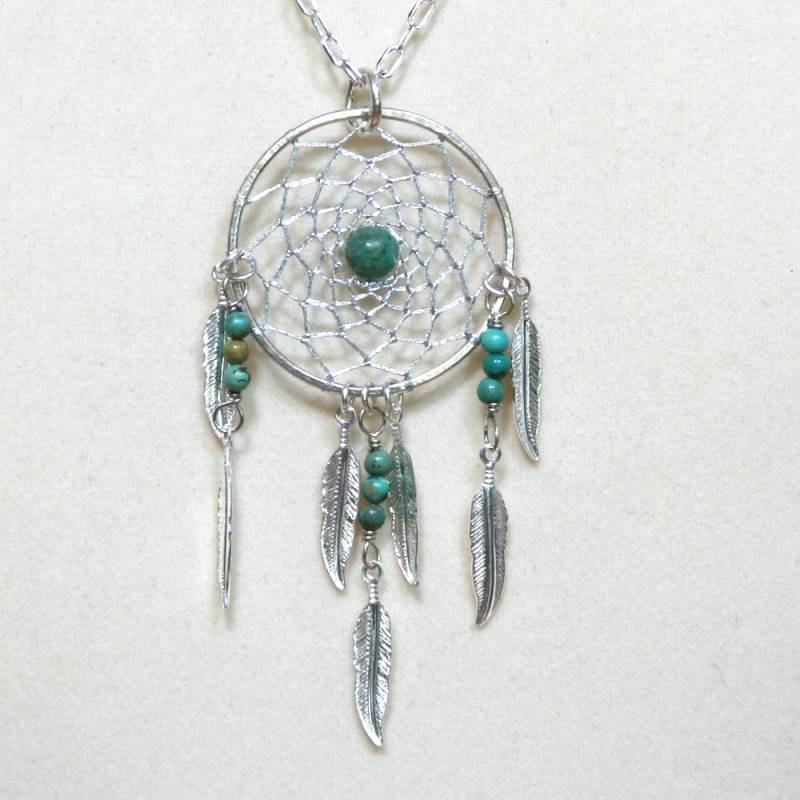 Traumfänger Kette Türkis & Silber Mit Federn Traumfänger Kette Türkis & Silber Mit Federn von BBJdesign