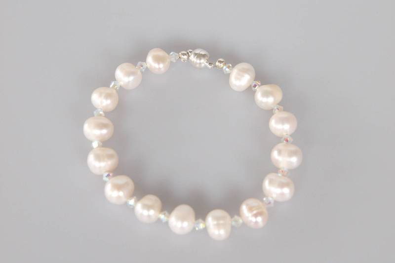 Bracelet With Pearls Bracelet With Pearls von BBsBrautshop