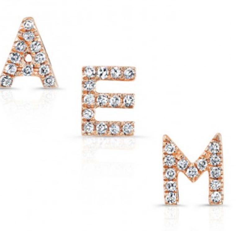 Gold Strass Initial Ohrstecker, Alphabet Ohrring Post, 14K Vergoldet, Monogramm Ohrringe, Posts Gold Strass Initial Ohrstecker, Alphabet Ohrring Post, 14K Vergoldet, Monogramm Ohrringe, Posts von BCJewelryNYC