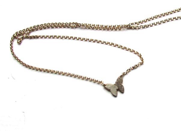 Winziger Schmetterling Halskette Winziger Schmetterling Halskette von BCJewelryNYC