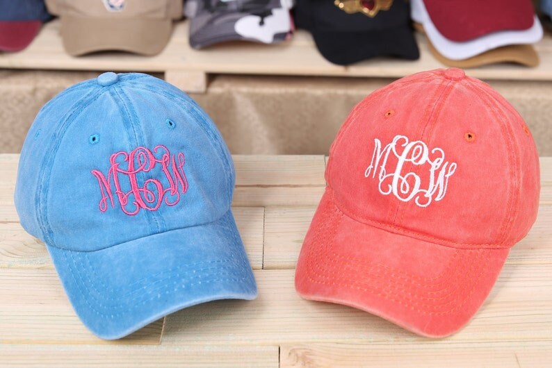 Personalisierte Unisex Mütze Monogramm " Baseball Cap Sommer Urlaub Reise Strandmütze Stickerei Unstrukturiert Distressed Hat Brautjungfernmütze von BCausewecare1