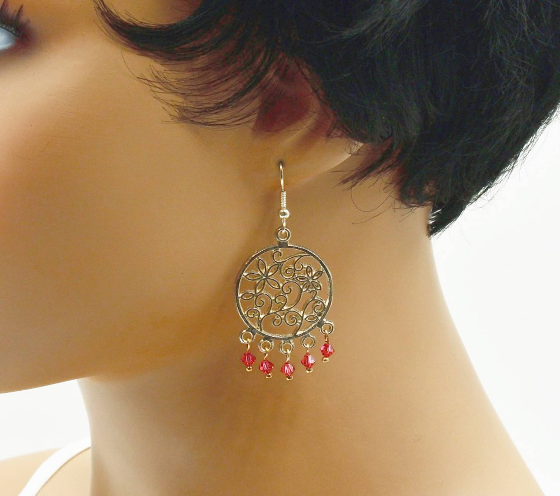 Ohrringe Mit Silbernem Wasserzeichen Und Swarovski Kreiseln von BEADFALLS