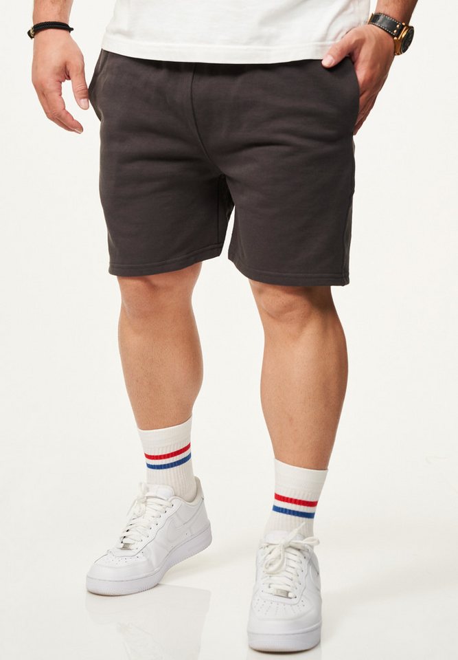 BEHYPE STUDIOS Sweatshorts im lockeren Relaxed-Fit aus 100% Baumwolle für Herren Kurze Hose Sporthose Sommershorts mit elastischem Gummibund von BEHYPE STUDIOS