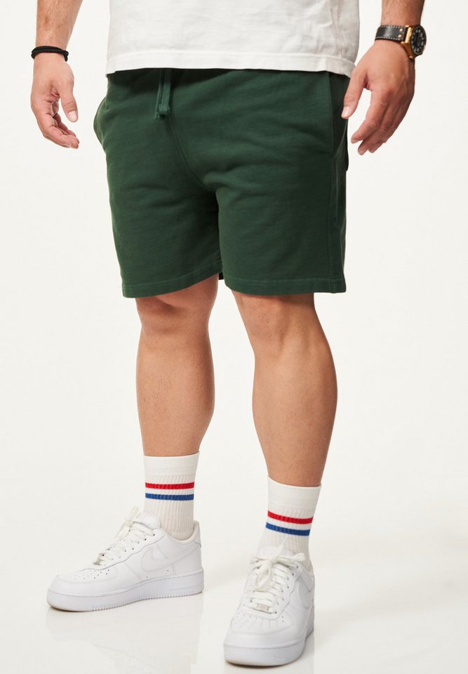 BEHYPE STUDIOS Sweatshorts im lockeren Relaxed-Fit aus 100% Baumwolle für Herren Kurze Hose Sporthose Sommershorts mit elastischem Gummibund von BEHYPE STUDIOS