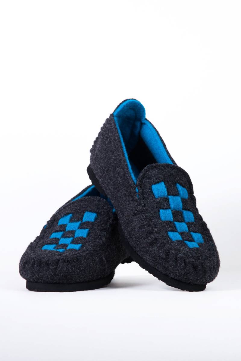 Warme, Flache Mokassin-Hausschuhe Aus Wollfilz von BELITI