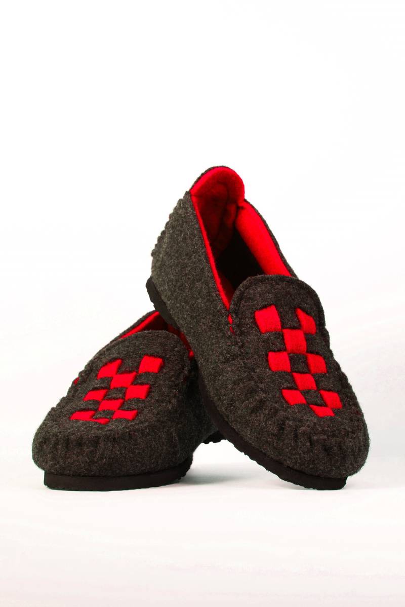 Warme, Flache Mokassin-Hausschuhe Aus Wollfilz von BELITI