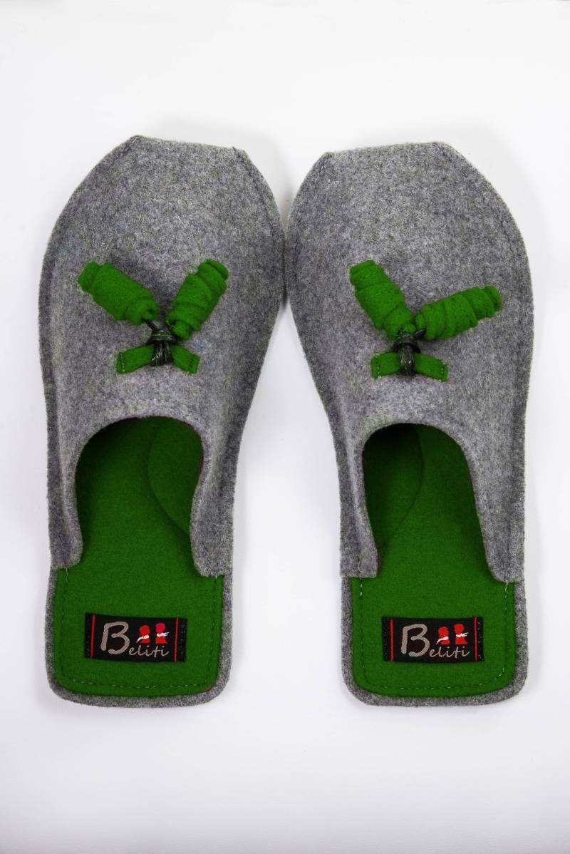 Warme Hausschuhe Aus Wollfilz von BELITI