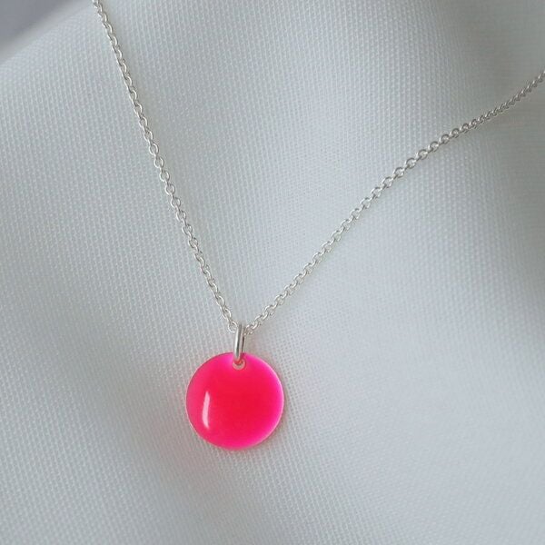 BELLYBIRD Jewellery Halskette - emailliertes Plättchen, Anhänger aus Silber mit Emaille von BELLYBIRD Jewellery