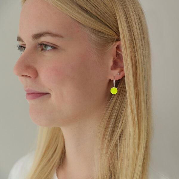 BELLYBIRD Jewellery Ohrringe - emailliertes Plättchen, Anhänger aus Silber mit Emaille BELLYBIRD Jewellery Ohrringe - emailliertes Plättchen, Anhänger aus Silber mit Emaille von BELLYBIRD Jewellery