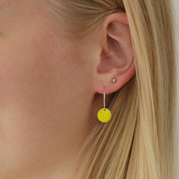 BELLYBIRD Jewellery Ohrringe - emailliertes Plättchen, Anhänger aus Silber mit Emaille von BELLYBIRD Jewellery